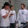 Mark explains the complexities of the taste to Matt and Ian.